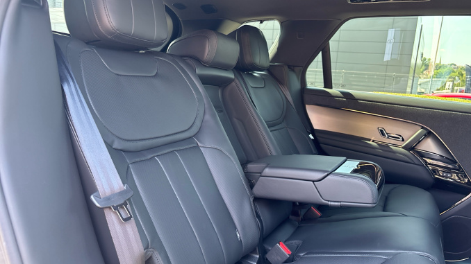 Land Rover Range Rover Sport 3.0 D300 Dynamic SE 5dr Auto Diesel Estate - Image 30